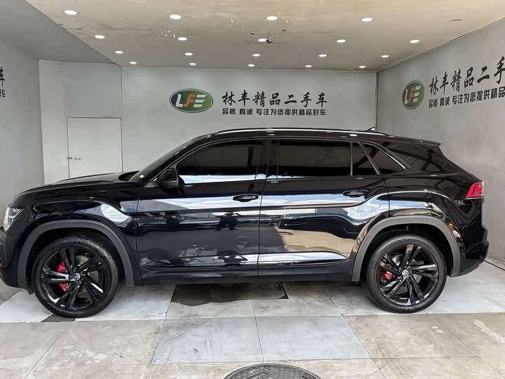 Volkswagen Teramont X, 2024 — фото 4 из 9