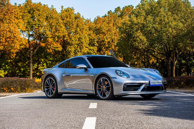 Porsche 911, 2022 — фото 3 из 12