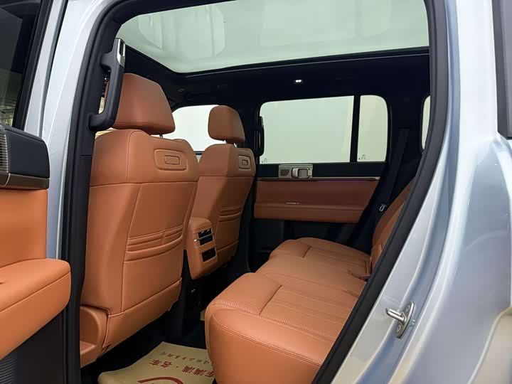 BYD FangChengBao Titanium 7 (Tai 7), 2026 — фото 6 из 9