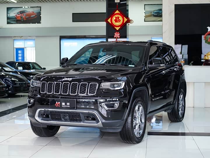 Jeep Grand Cherokee, 2022 — купить в Белгороде под ключ