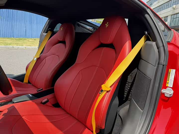 Ferrari F8, 2022 — фото 4 из 5
