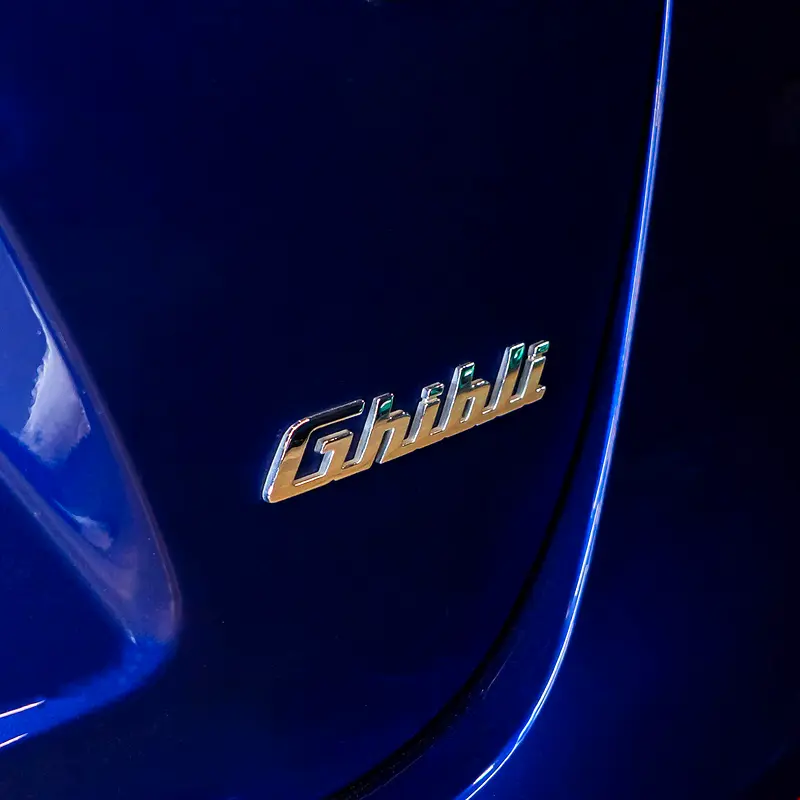 Maserati Ghibli, 2023 — фото 7 из 10
