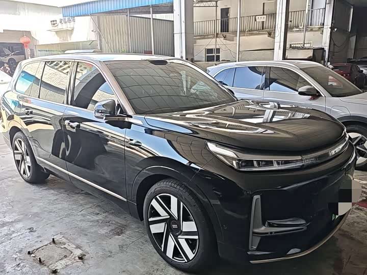 Geely Galaxy M9, 2026 — фото 2 из 9