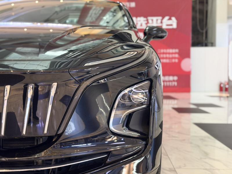 Hongqi E-QM5, 2024 — фото 7 из 12