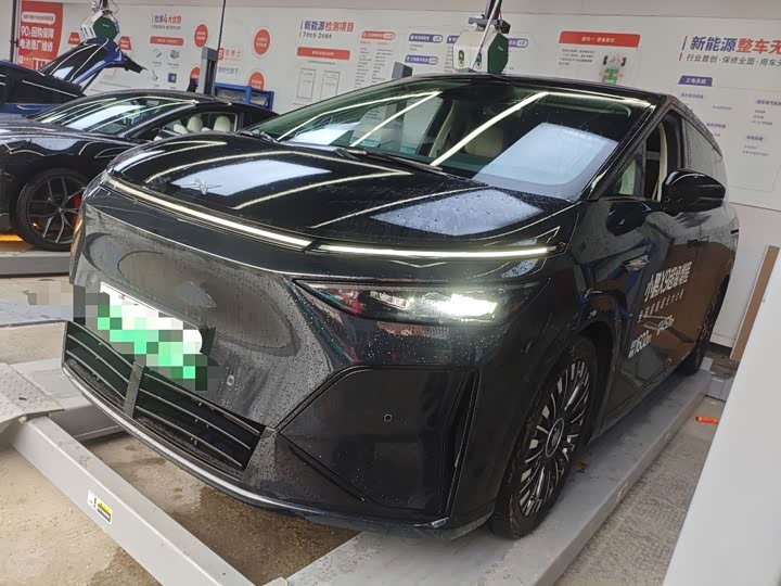 XPeng X9, 2025 — купить в Санкт-Петербурге под ключ
