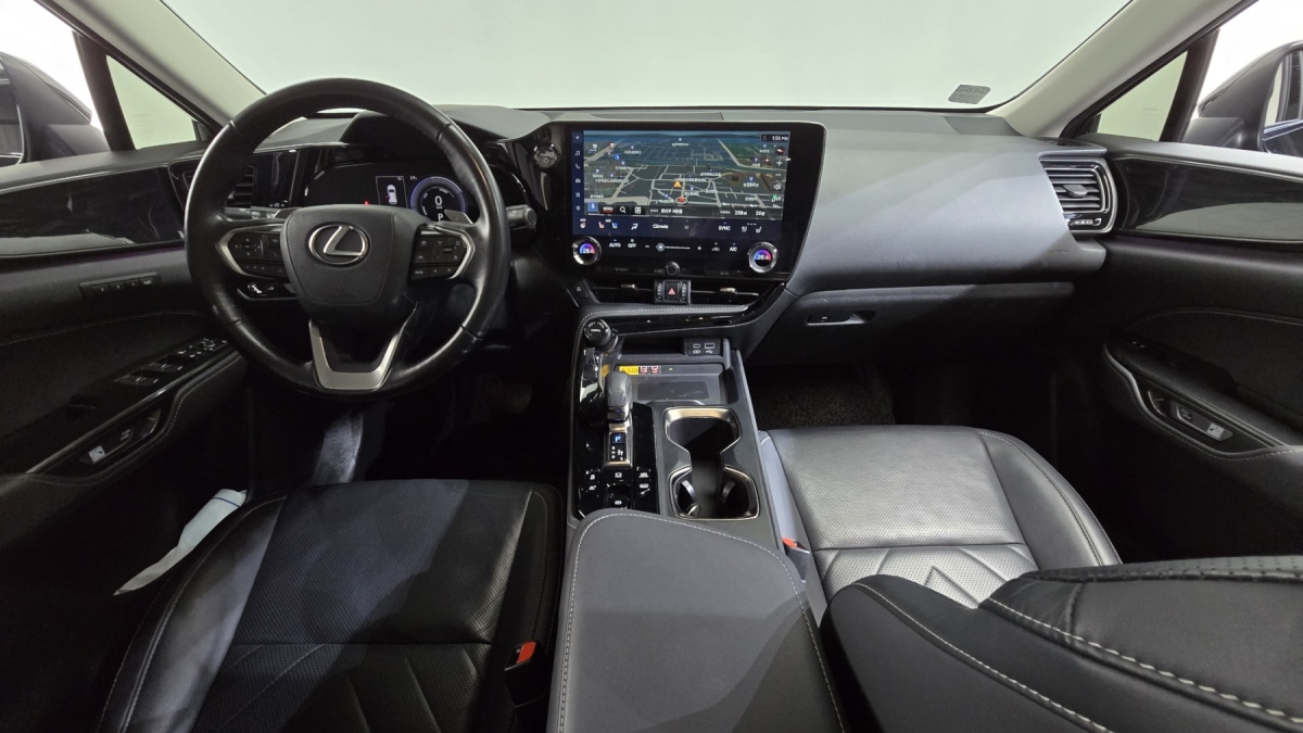 Lexus NX, 2022 — фото 6 из 12