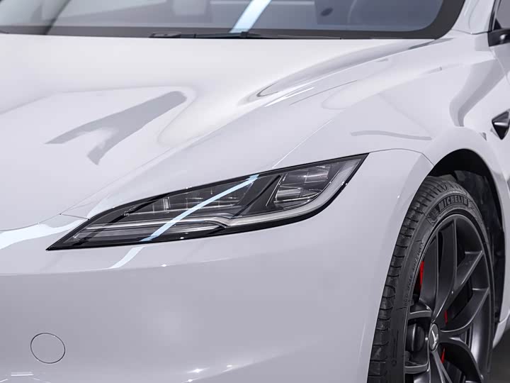 Tesla Model 3, 2025 — фото 5 из 9