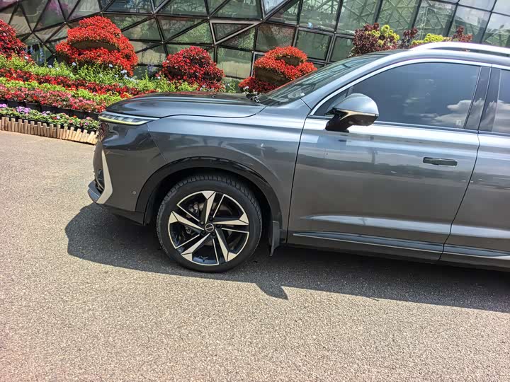 Roewe RX5 Max, 2022 — фото 4 из 9