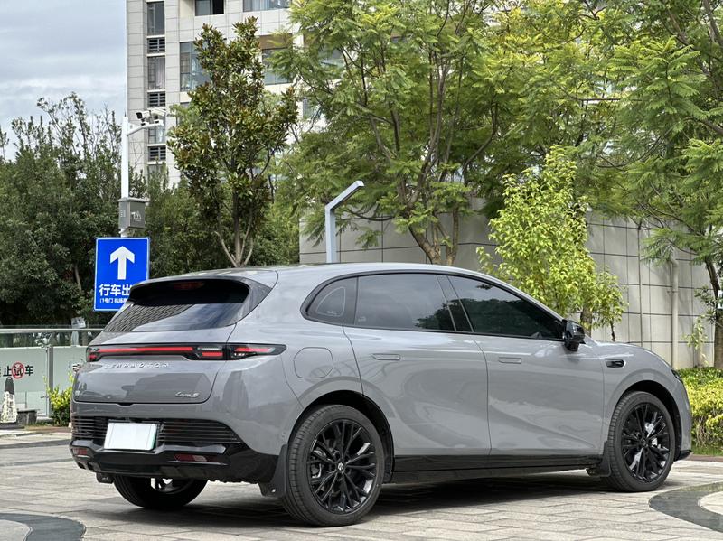 Leapmotor Lafa5, 2025 — фото 6 из 12