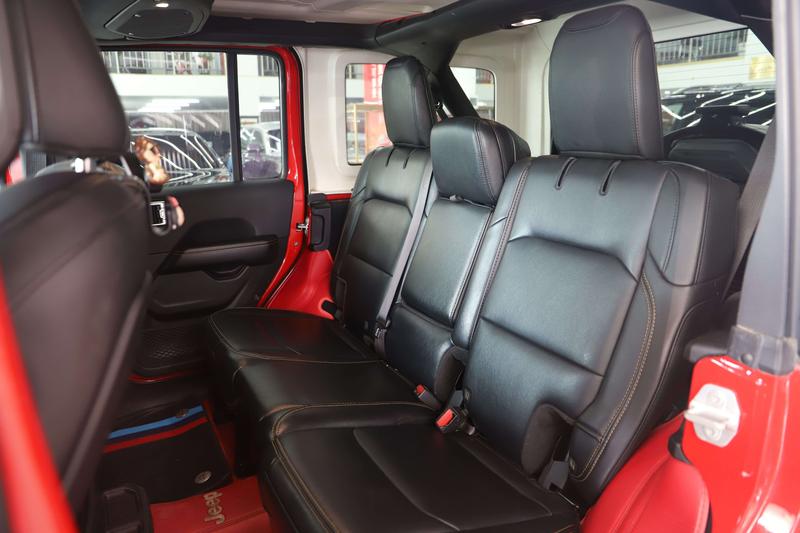 Jeep Wrangler, 2023 — фото 12 из 12