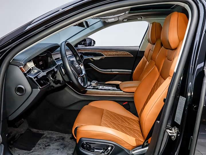 Audi A8, 2022 — фото 9 из 9