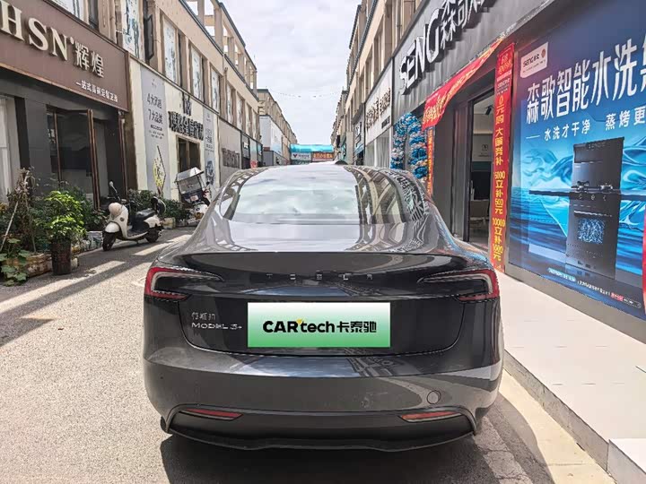 Tesla Model 3, 2025 — фото 9 из 9