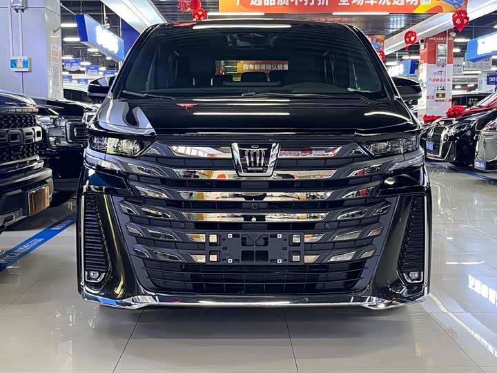 Toyota Vellfire, 2025 — фото 2 из 9