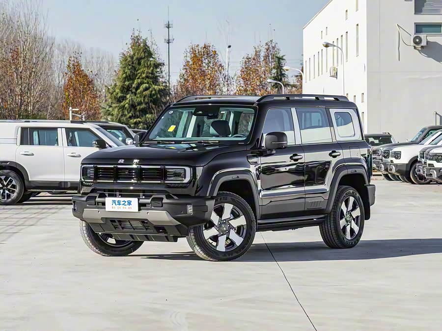 BAIC Beijing BJ40 Hybrid, 2026 — купить в Смоленске под ключ