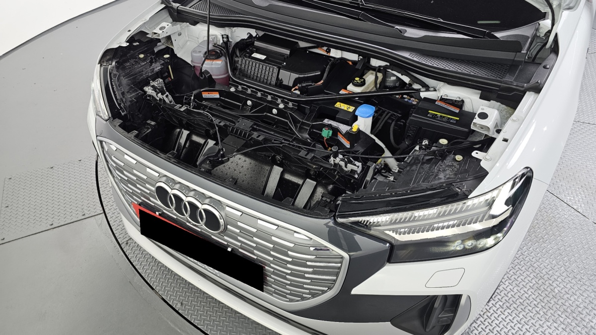 Audi Q4 e-tron, 2025 — фото 6 из 12