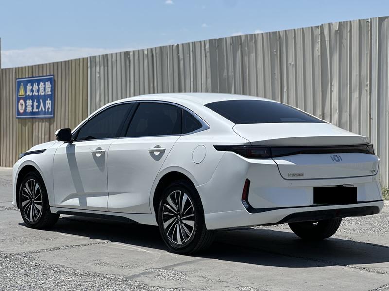 Changan Qiyuan (Nevo) A05, 2025 — фото 4 из 10