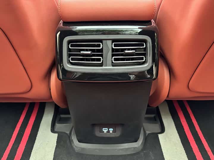BYD Tang Hybrid/EV, 2025 — фото 5 из 9