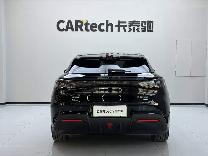 BYD Seal 06 GT, 2026 — фото 6 из 9