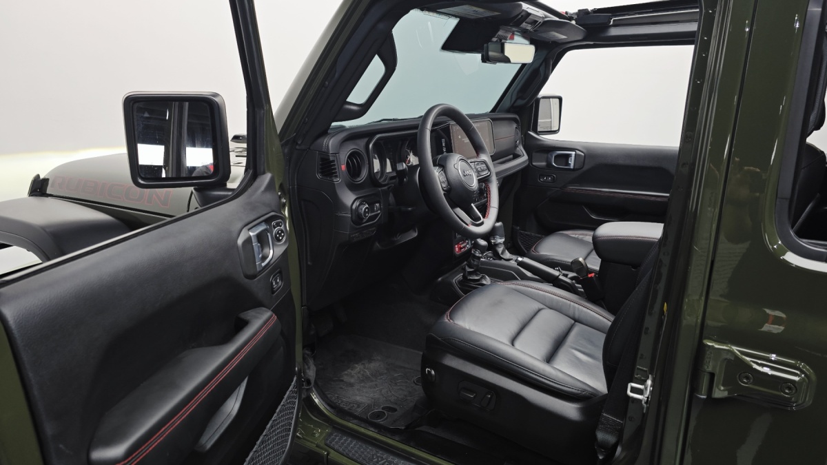 Jeep Wrangler, 2024 — фото 9 из 12