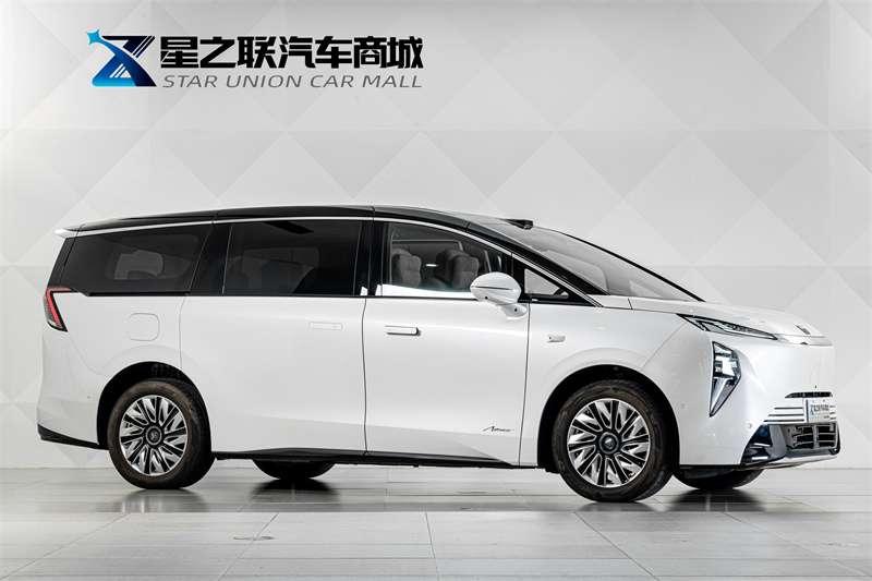 Buick OMPV, 2025 — фото 4 из 12