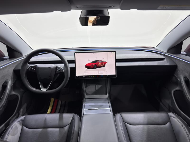 Tesla Model 3, 2024 — фото 7 из 12