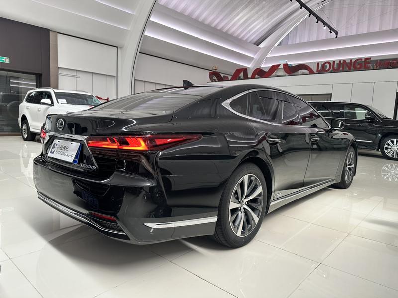 Lexus LS, 2022 — фото 6 из 12