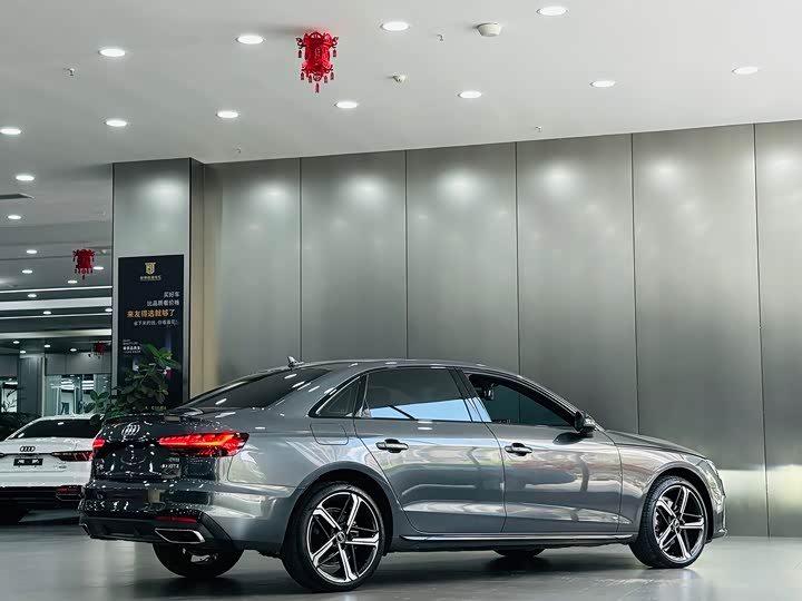 Audi A4L, 2025 — фото 7 из 9