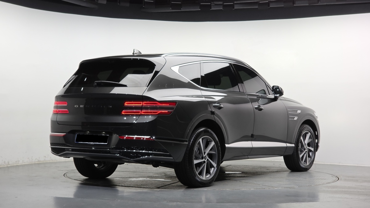 Genesis GV80, 2026 — фото 2 из 12