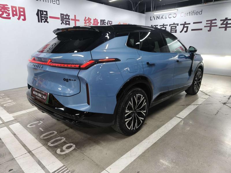 Lynk & Co 08 EM-P Hybrid, 2025 — фото 7 из 12