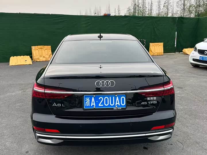 Audi A6L, 2023 — фото 5 из 9