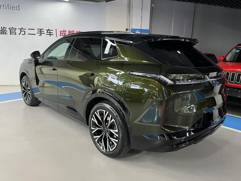 Lynk & Co 08 EM-P Hybrid, 2025 — фото 5 из 12