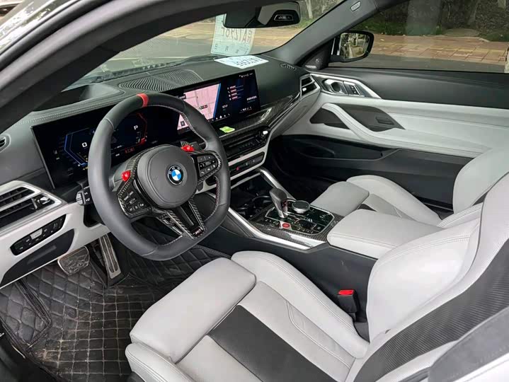 BMW M4, 2025 — фото 8 из 9