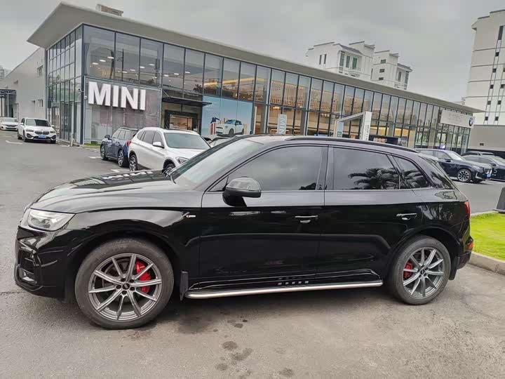 Audi Q5L, 2023 — фото 5 из 9