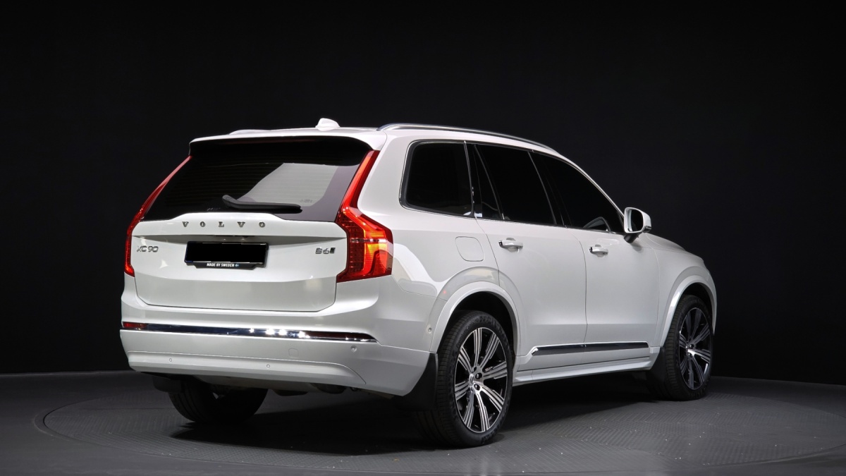 Volvo XC90, 2022 — фото 2 из 12