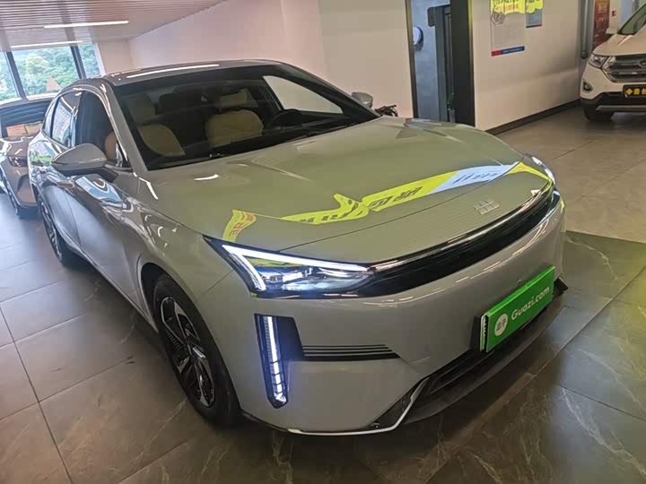 Geely Galaxy L6, 2024 — фото 4 из 9