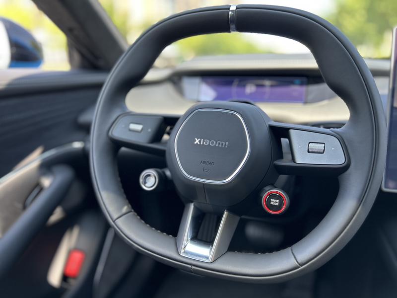 Xiaomi SU7, 2026 — фото 11 из 12