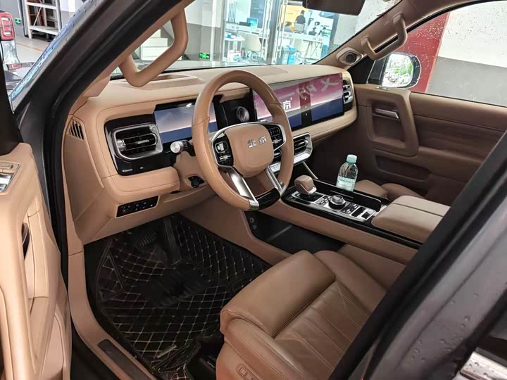 BAIC Beijing BJ60 Hybrid, 2024 — фото 6 из 9