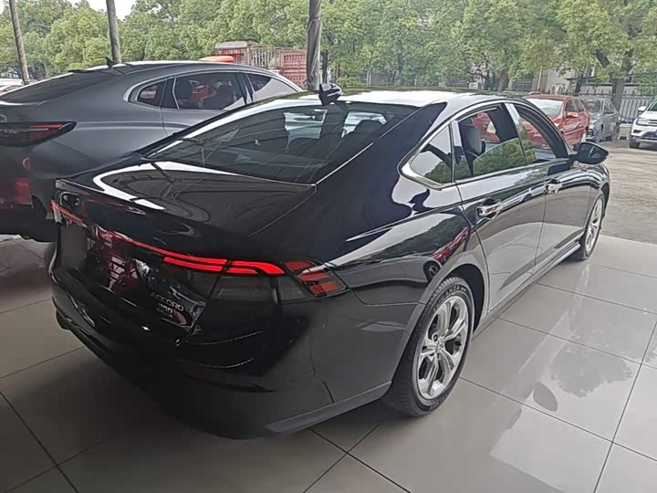 Honda Accord, 2023 — фото 7 из 9