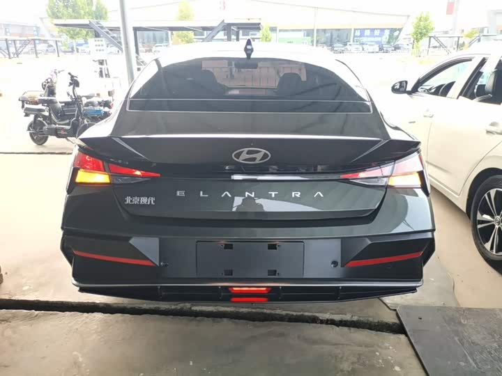 Hyundai Elantra N line, 2024 — фото 6 из 9