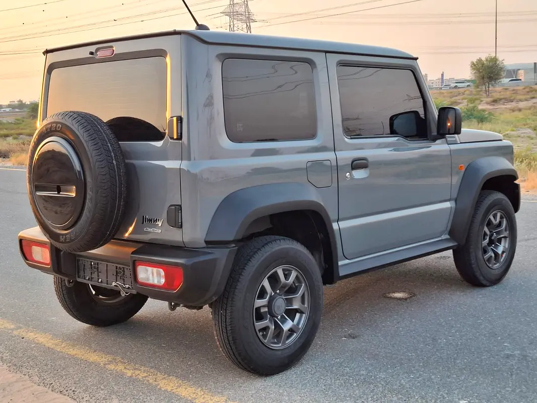 Suzuki Jimny, 2024 — фото 3 из 10
