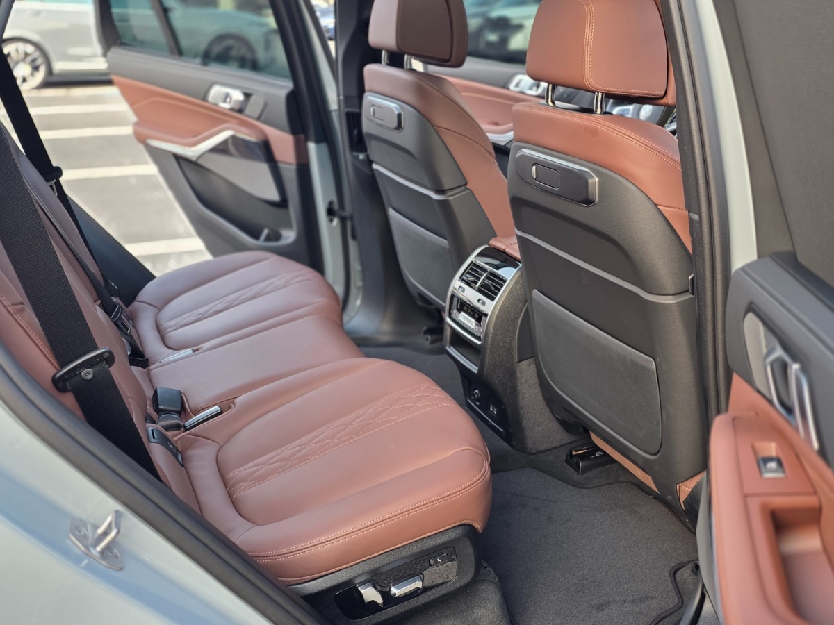 BMW X5, 2025 — фото 12 из 12