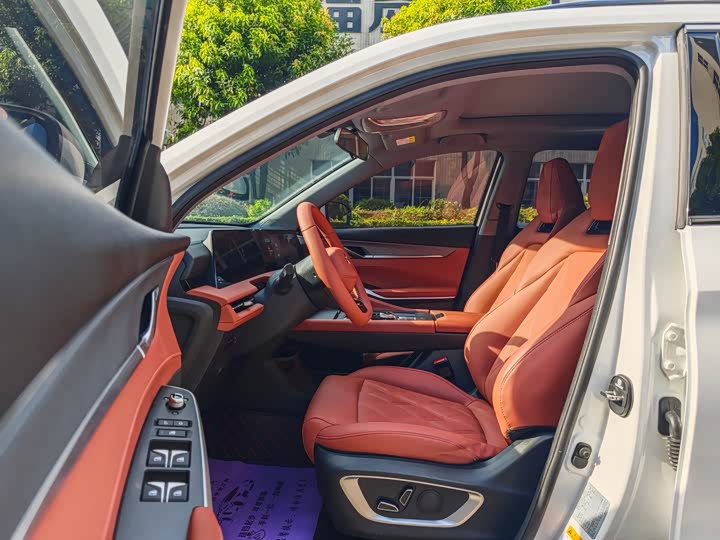 Changan CS75 Plus, 2023 — фото 6 из 9