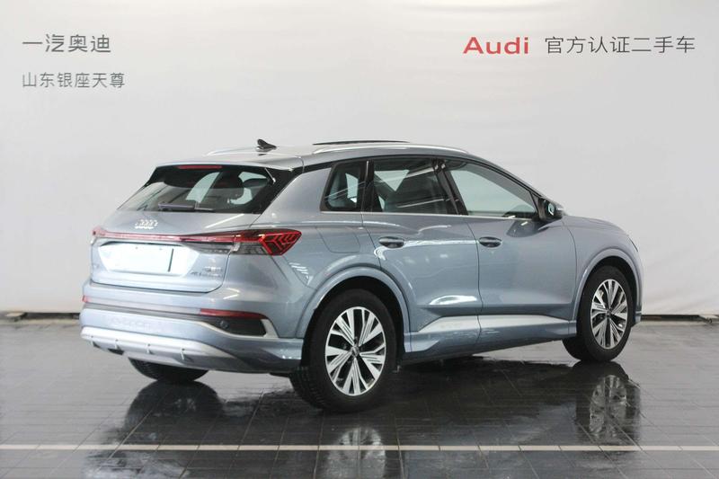 Audi Q4 e-tron, 2024 — фото 4 из 11