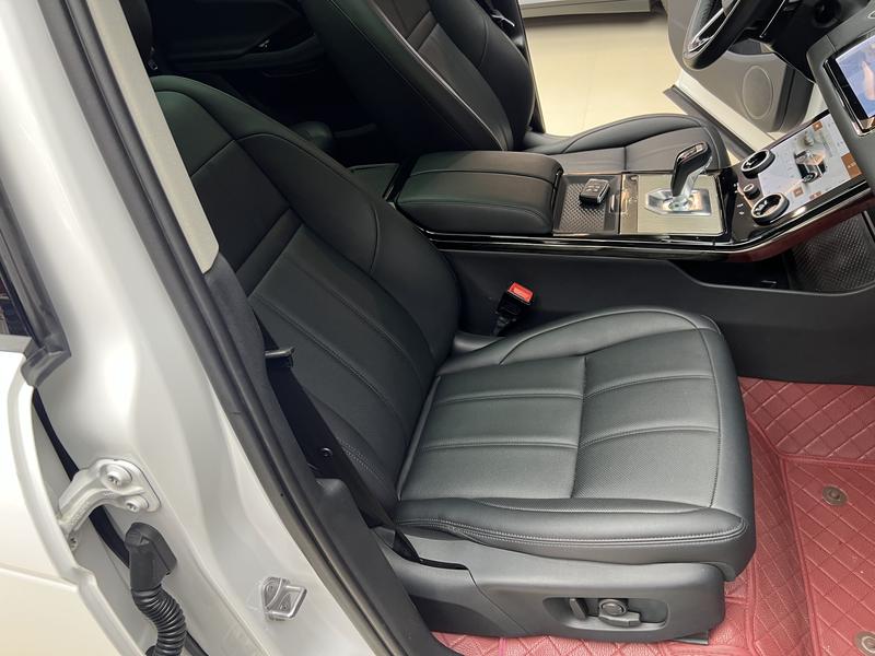 Land Rover Range Rover Evoque L Hybrid, 2021 — фото 11 из 12