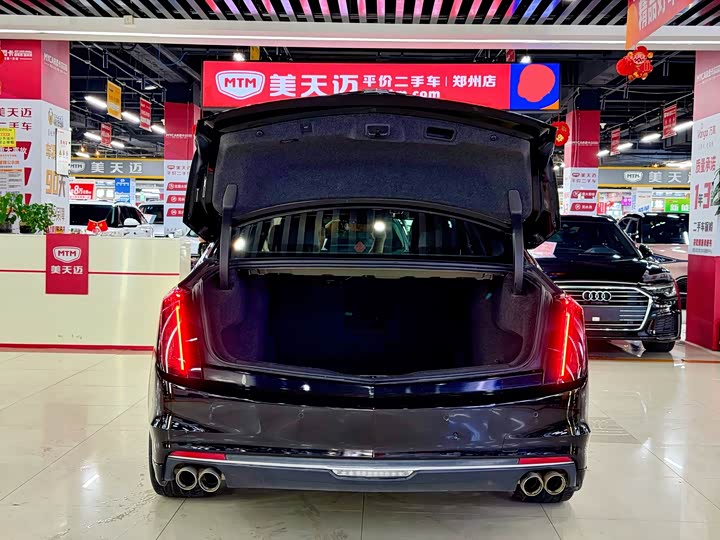 Cadillac CT6, 2022 — фото 8 из 9