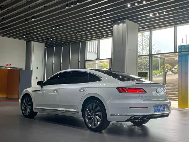 Volkswagen CC, 2023 — фото 5 из 9