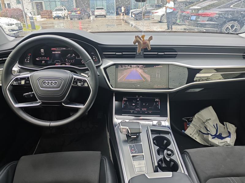 Audi A7L, 2024 — фото 6 из 10
