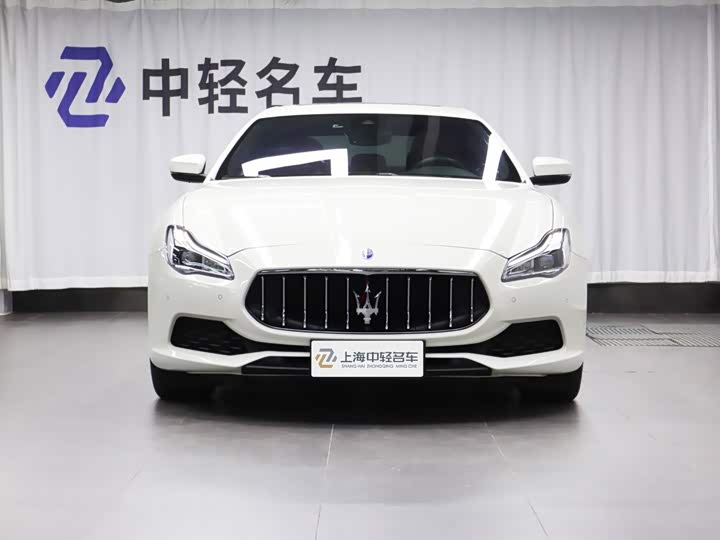 Maserati Quattroporte, 2022 — фото 2 из 3