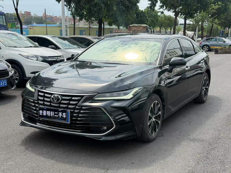 Toyota Avalon, 2023 — купить в Санкт-Петербурге под ключ
