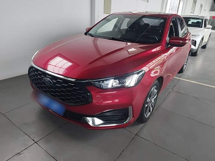 Ford Escort, 2022 — купить в Белгороде под ключ